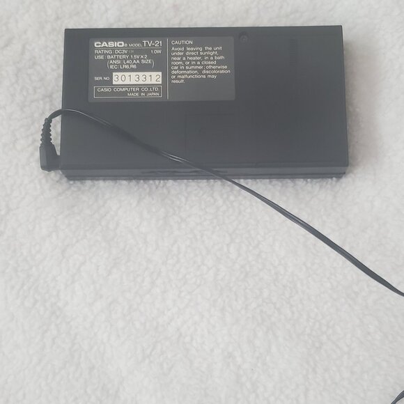 Vintage CASIO TV-21 POCKET TELEVION / TV with Back Light Combo - Picture 3 of 7